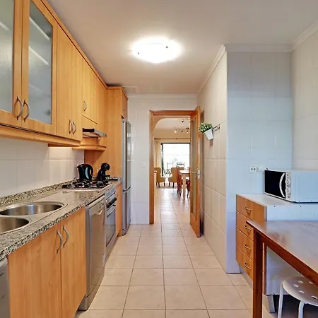 Elegant Ii With Pool By Homing Apartment