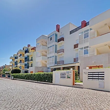 Elegant Ii With Pool By Homing Apartment Vilamoura